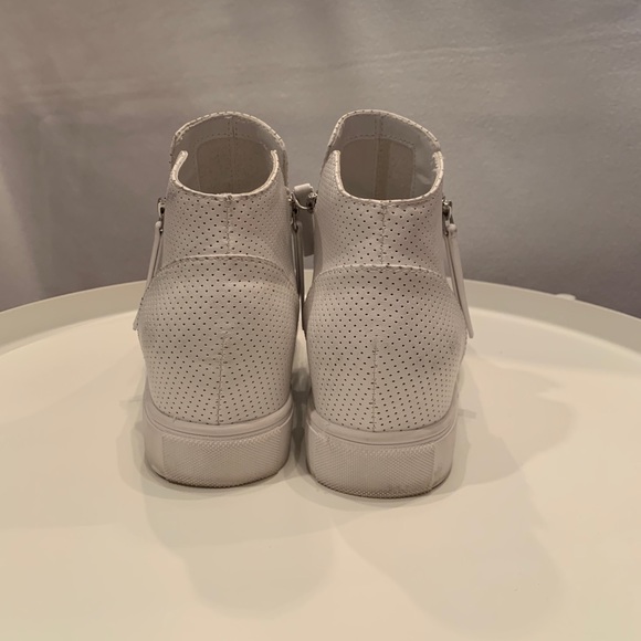 Steve Madden white leather sneakers - Picture 7 of 10